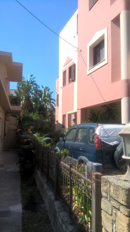 Rosmarino Apartment Kissamos Luaran gambar